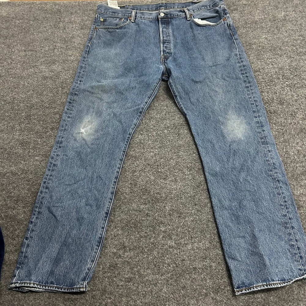 Levi's Jeans Mens Size 40 Blue 501 Original Fit Straight Leg Denim Button Fly